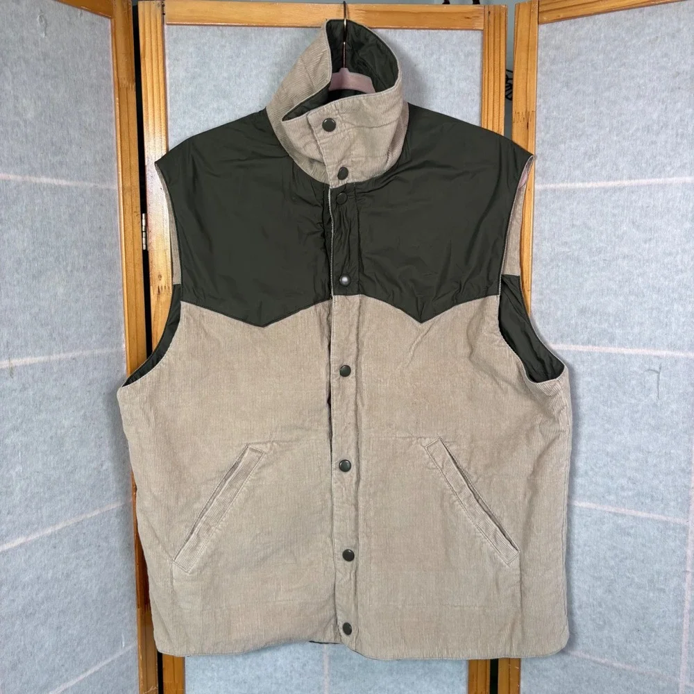 RuffHewn Reversible Puffer Vest M Olive Tan Corduroy Western Yoke Snap Front